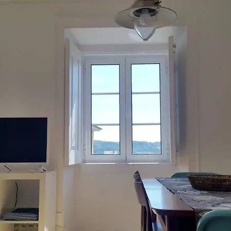 Tejo A Vista * ליסבון